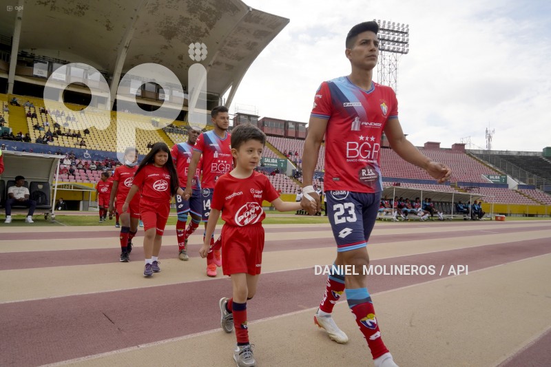 FBL-LIGAPRO-SERIE B-NACIONAL-MANTA
