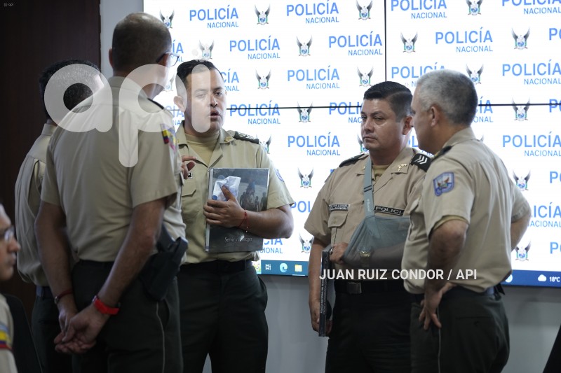 UIO-RRPP-COMANDANCIAPOLICIA