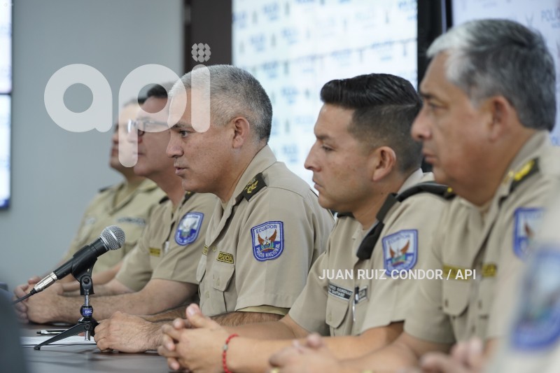 UIO-RRPP-COMANDANCIAPOLICIA
