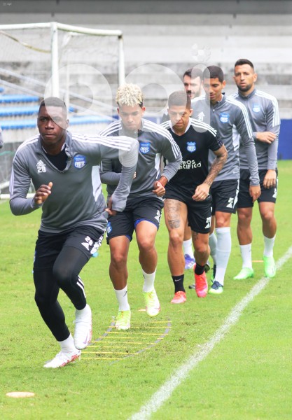 FBL-EMELEC ENTRENA