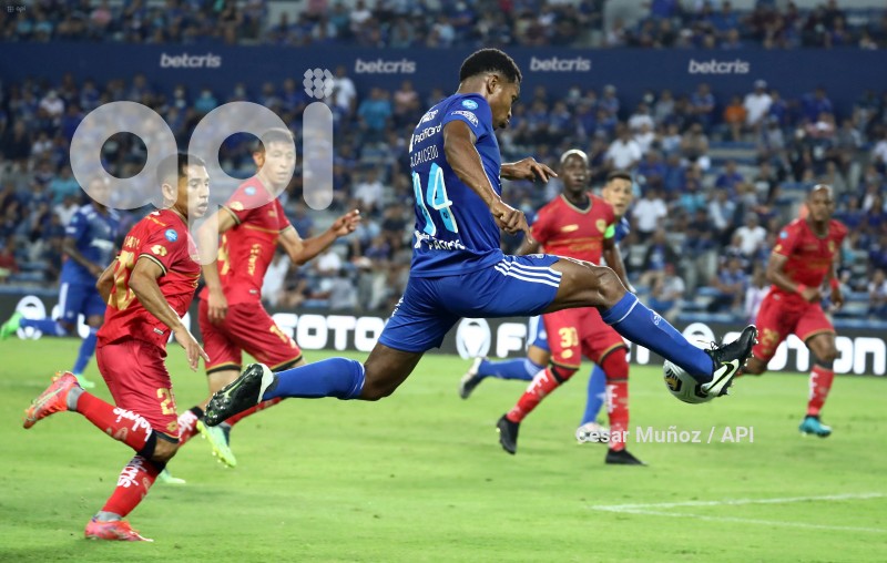 FBL-LIGAPRO-EMELEC-CUMBAYA