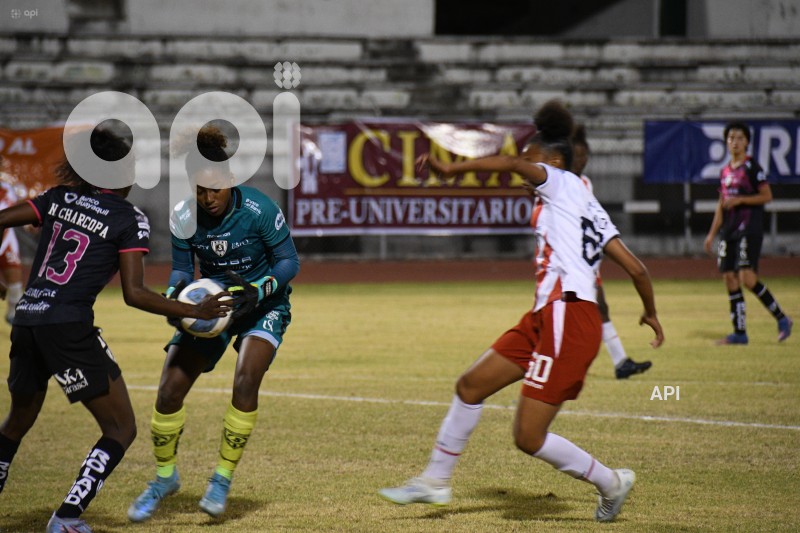FBL-SUPERLIGA FEMENINA-DEP IBARRA - DRAGONAS