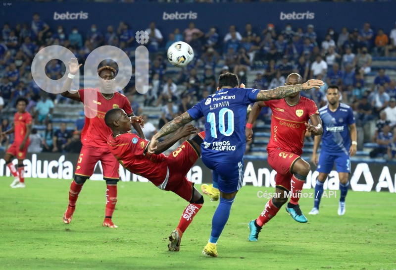 FBL-LIGAPRO-EMELEC-CUMBAYA