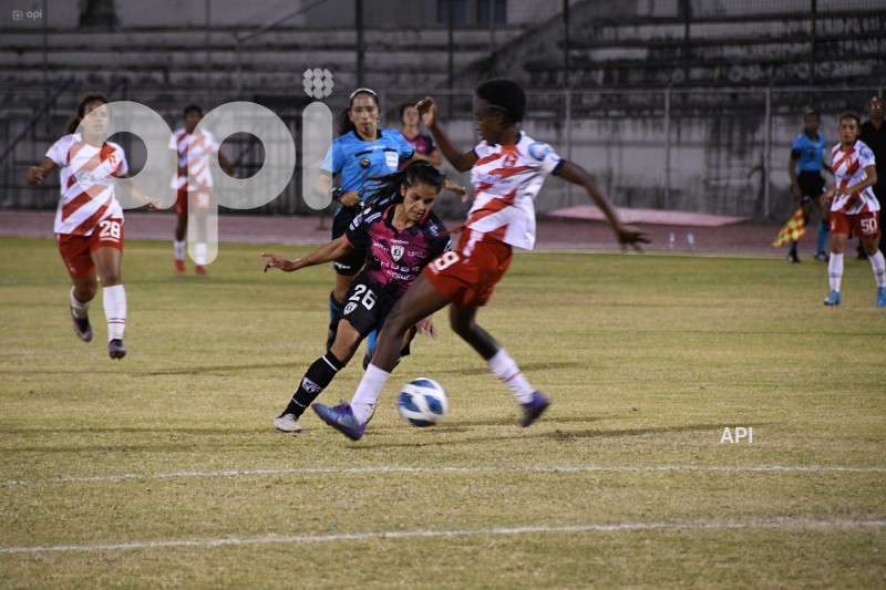FBL-SUPERLIGA FEMENINA-DEP IBARRA - DRAGONAS