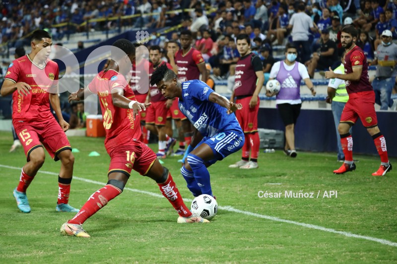 FBL-LIGAPRO-EMELEC-CUMBAYA