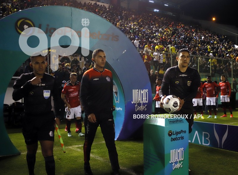 FBL-LIGAPRO-GUALACEO-BARCELONA