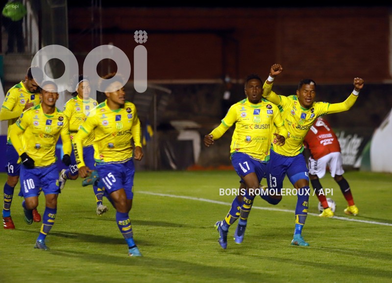 FBL-LIGAPRO-GUALACEO-BARCELONA