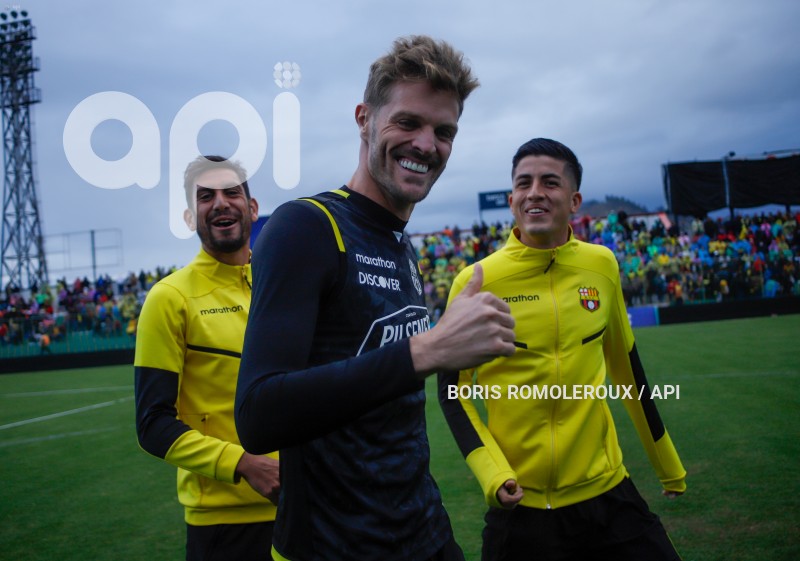 FBL-LIGAPRO-GUALACEO-BARCELONA