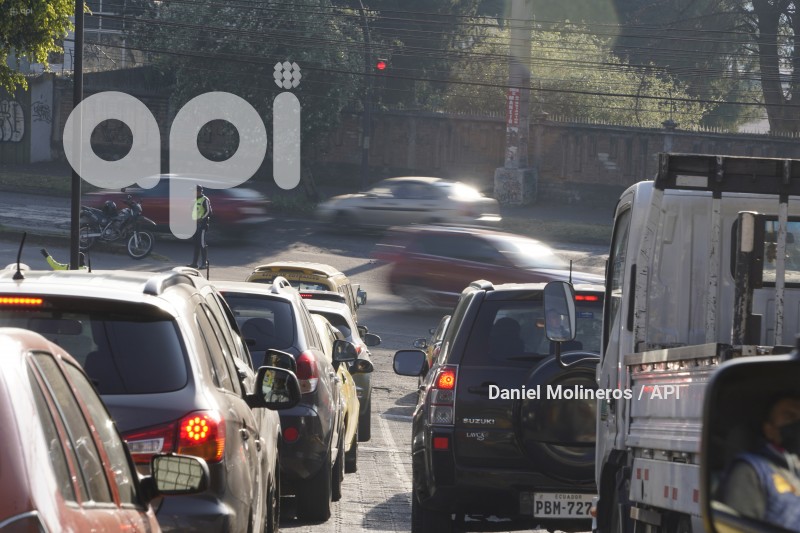 CONGESTION-VEHICULAR
