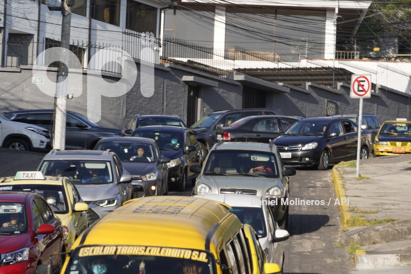 CONGESTION-VEHICULAR