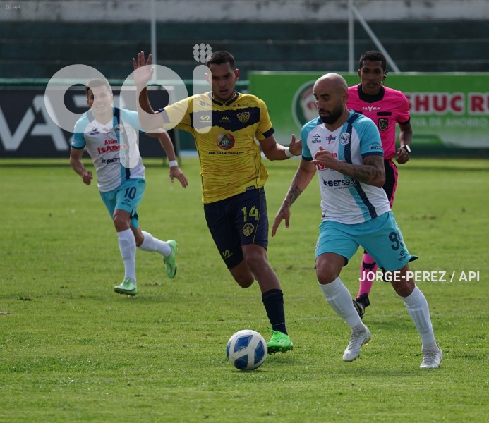 FBL-LIGA-PRO-SERIE-B-CHACARITAS-MANTA-