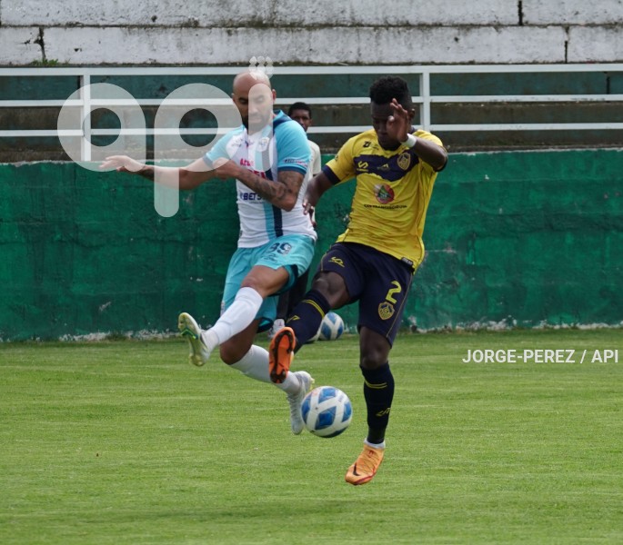 FBL-LIGA-PRO-SERIE-B-CHACARITAS-MANTA-
