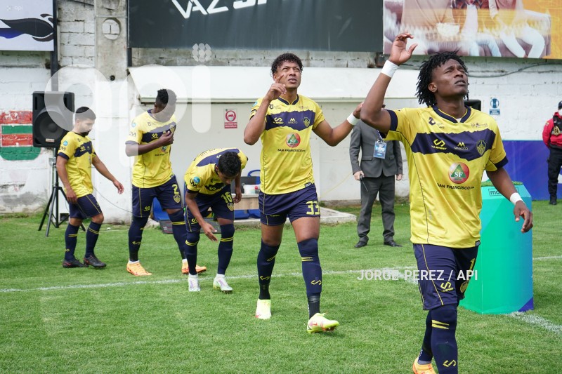 FBL-LIGA-PRO-SERIE-B-CHACARITAS-MANTA-