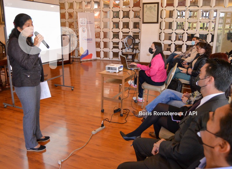 CUENCA-TALLER-PREVENCION-VIOLENCIA-GENERO-MUJER