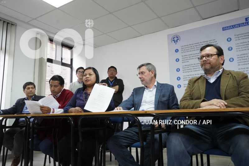 UIO-FIRMA-MESA-PRODUCTIVO
