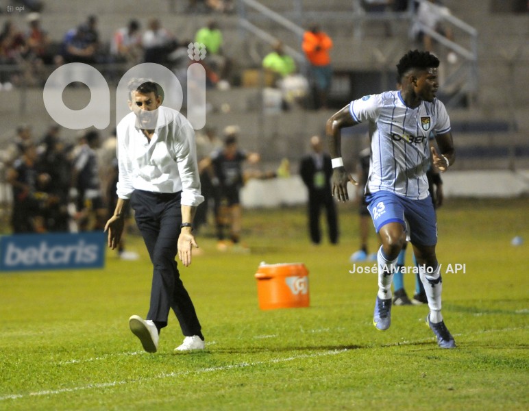 FBL-LIGAPRO-OCTUBRE-CUENCA