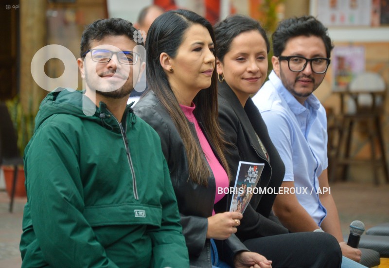 CUENCA-PRESENTACION-PELICULA-ECUATORIANA