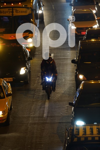 UIO-TRAFICO-VEHICULAR-SIMONBOLIVAR
