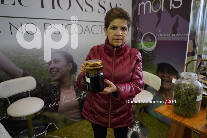 FESTIVAL-CANABIS-CANNABEFEST