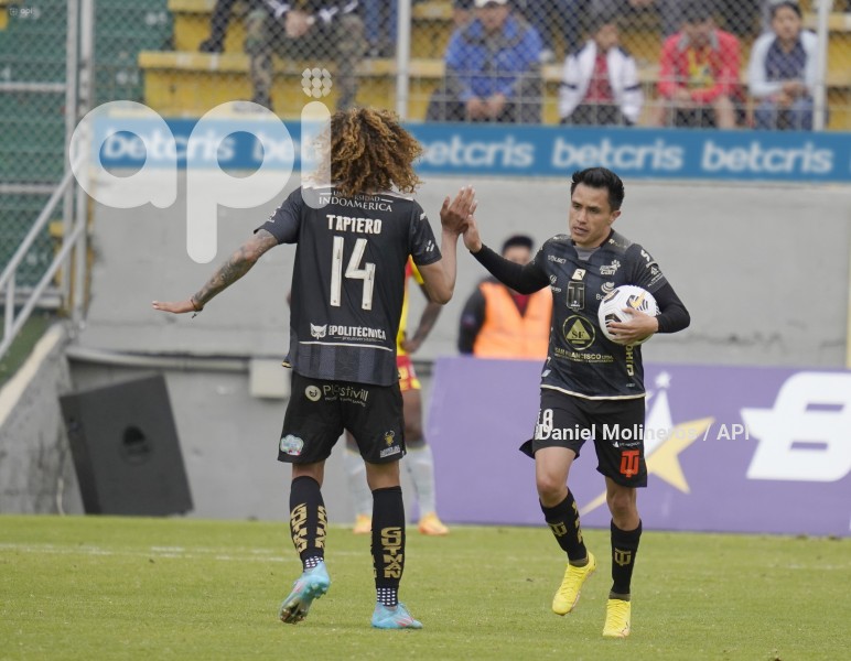FBL-LIGAPRO-AUCAS - TEC-UNIVERSITARIO