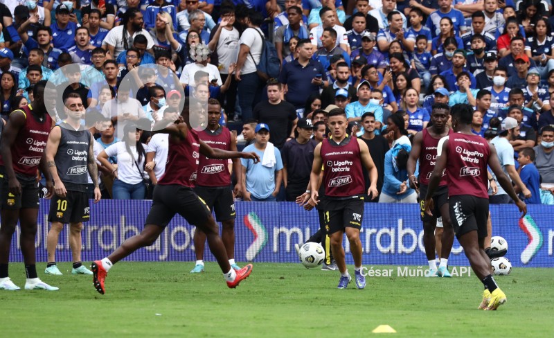 FBL-LIGAPRO-EMELEC-BARCELONA