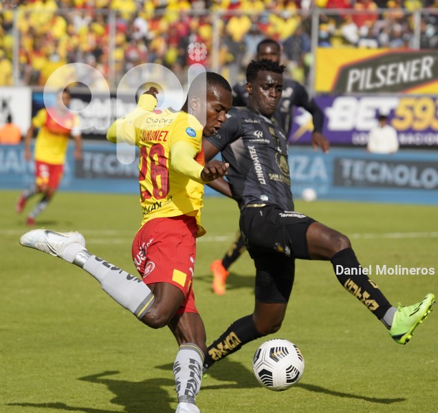 FBL-LIGAPRO-AUCAS - TEC-UNIVERSITARIO