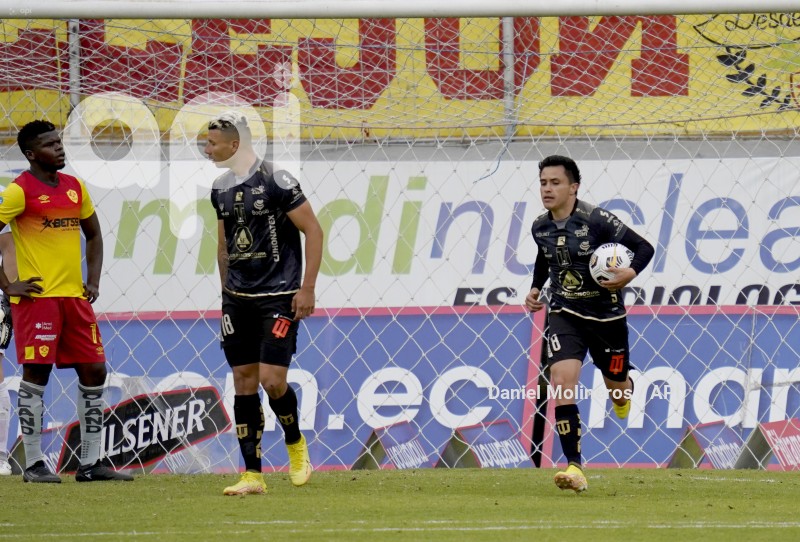 FBL-LIGAPRO-AUCAS - TEC-UNIVERSITARIO