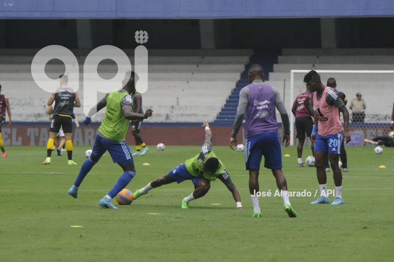 FBL-LIGAPRO-EMELEC-BARCELONA