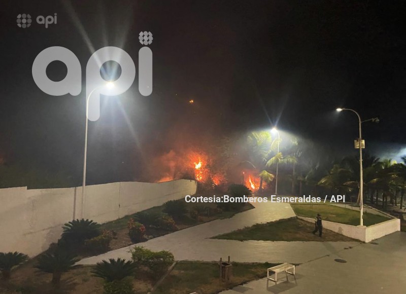 GYE-INCENDIO ESMERALDAS