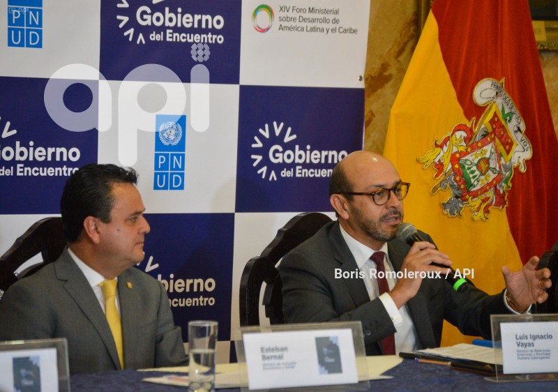 CUENCA-LANZAMIENTO-XIVFORO-MINISTERIAL