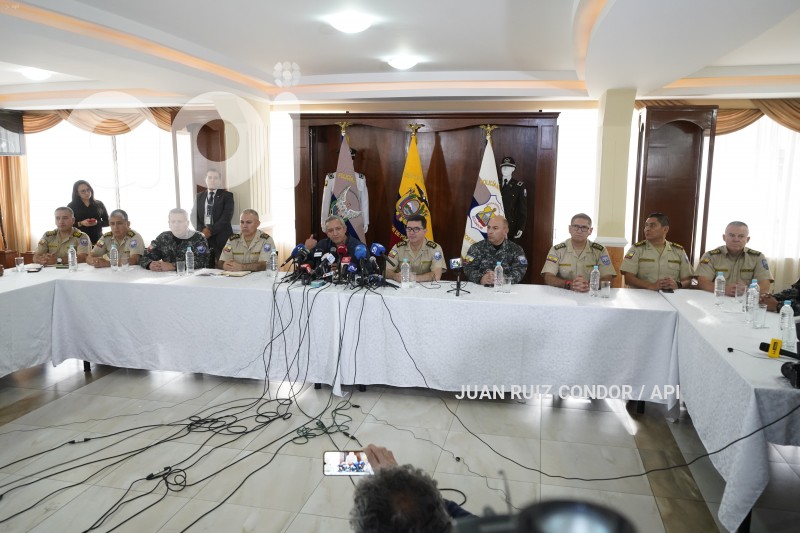 UIO-RRPP-CARRILLO-CASO-BERNAL