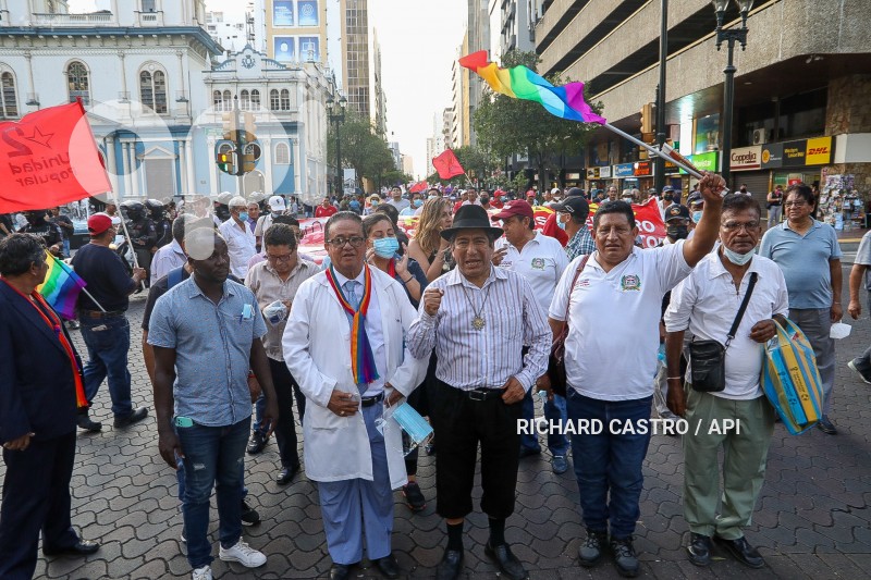GYE-MARCHA-UNE-JUBILADOS