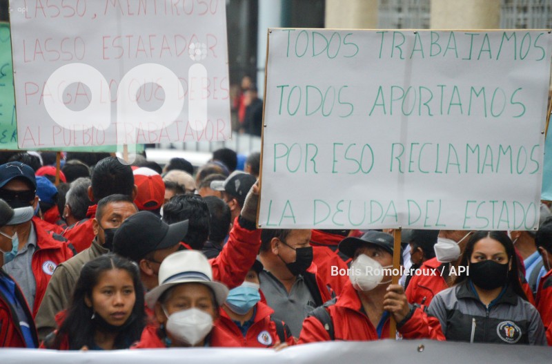 CUENCA-MARCHA-POR-EL-IESS