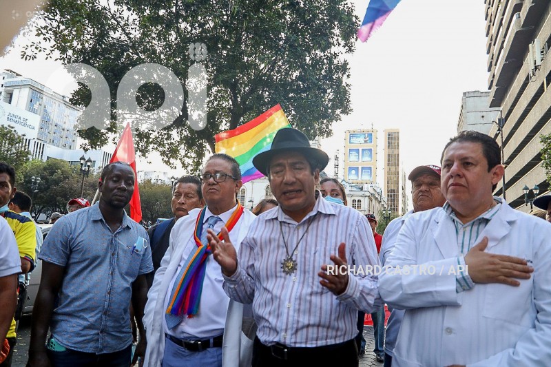 GYE-MARCHA-UNE-JUBILADOS