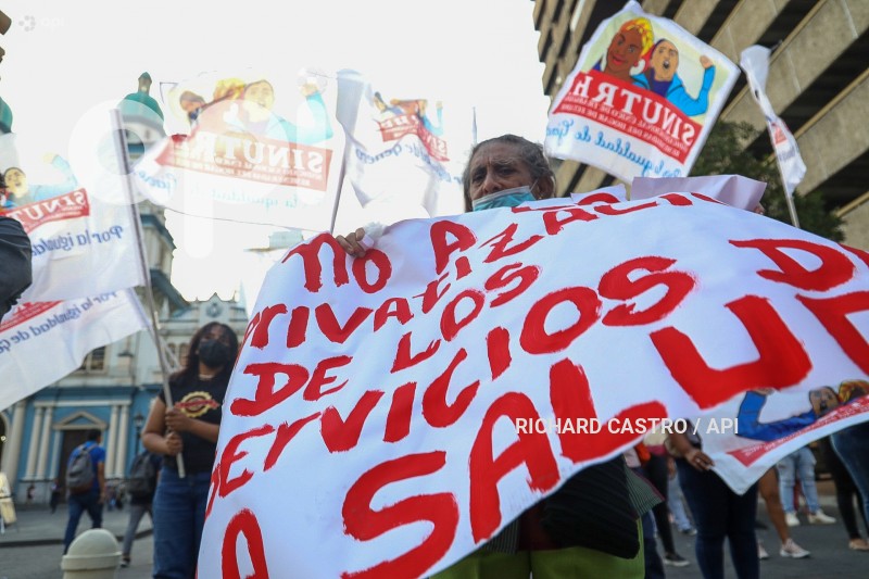 GYE-MARCHA-UNE-JUBILADOS