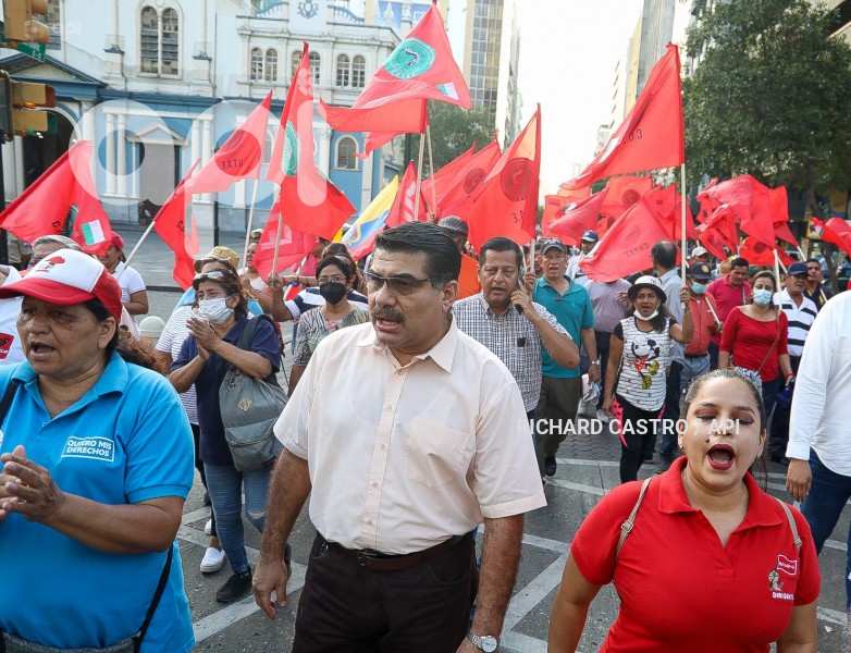 GYE-MARCHA-UNE-JUBILADOS