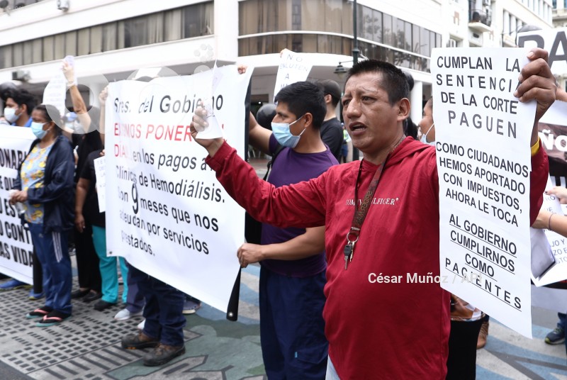 GYE-PROTESTA PACIENTES RENALES