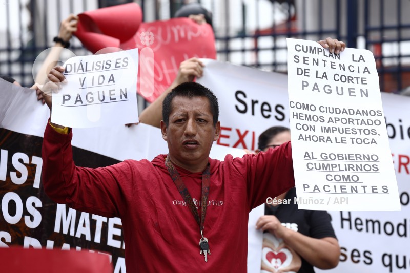GYE-PROTESTA PACIENTES RENALES