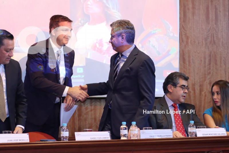 UIO-INAUGURACION CURSO JUECES