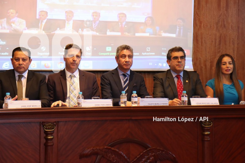 UIO-INAUGURACION CURSO JUECES