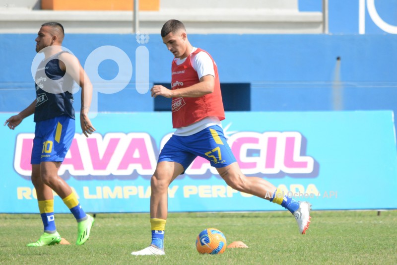 FBL-LIGAPRO-DELFIN - MUSHUC RUNA