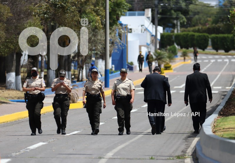 UIO-CIERRE SIMBOLICO EDIFICIO ESCUELA POLICIA