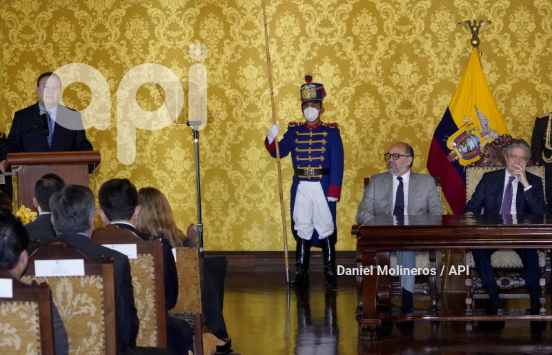 POSESIÓN-MINISTRO-INTERIOR-JUAN-ZAPATA