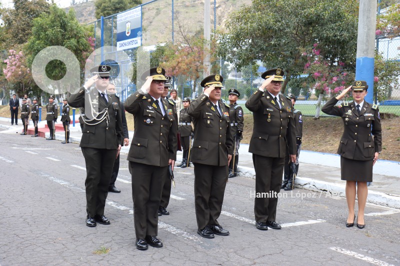 UIO-CIERRE SIMBOLICO EDIFICIO ESCUELA POLICIA