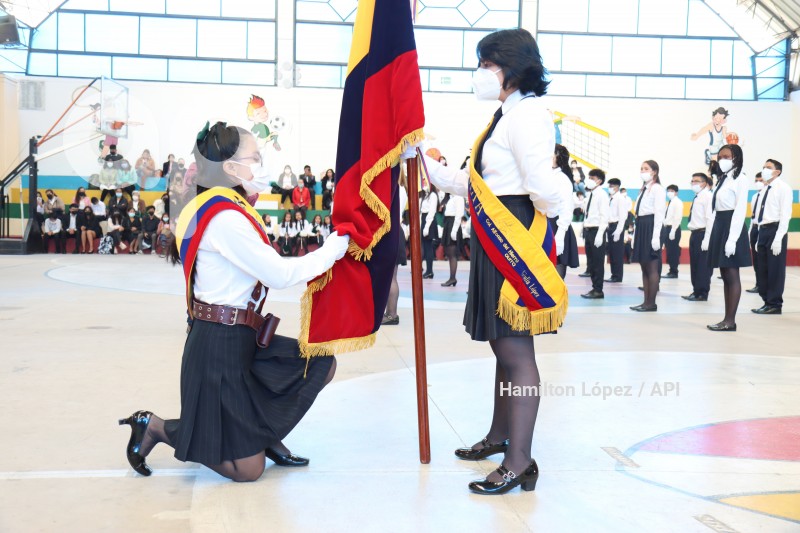 UIO-JURAMENTO BANDERA
