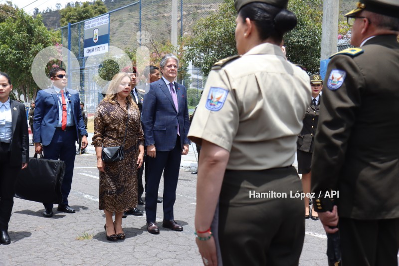 UIO-CIERRE SIMBOLICO EDIFICIO ESCUELA POLICIA