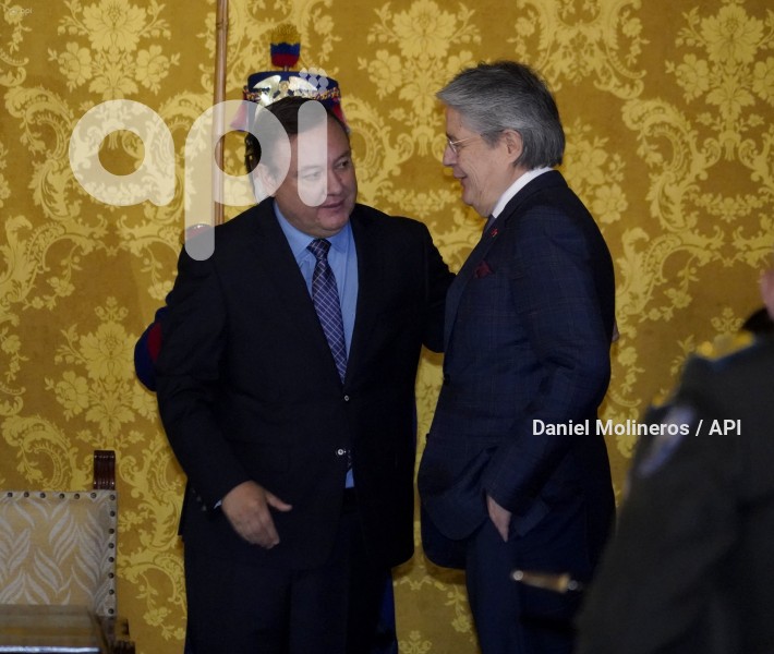 POSESIÓN-MINISTRO-INTERIOR-JUAN-ZAPATA