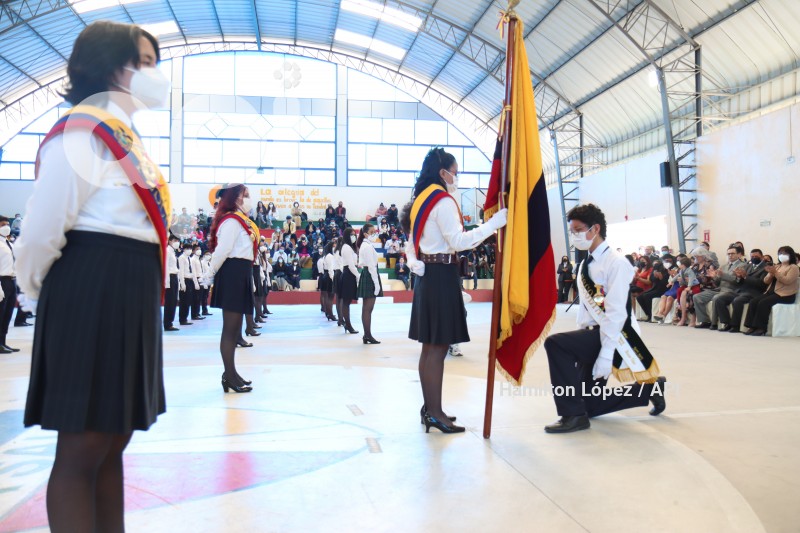 UIO-JURAMENTO BANDERA
