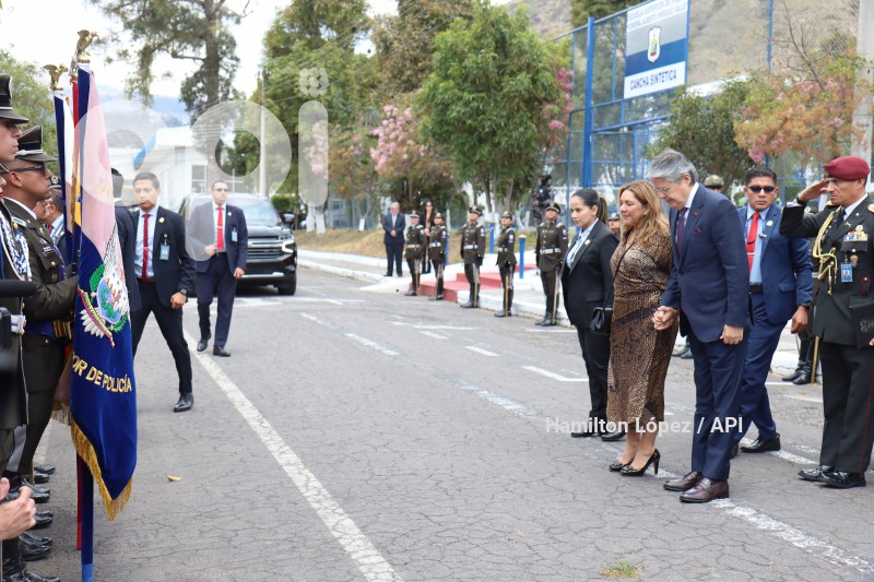UIO-CIERRE SIMBOLICO EDIFICIO ESCUELA POLICIA
