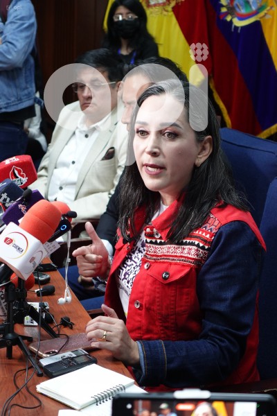 CUENCA-DORA ORDOÑEZ-PRECANDIDATA-PREFECTA
